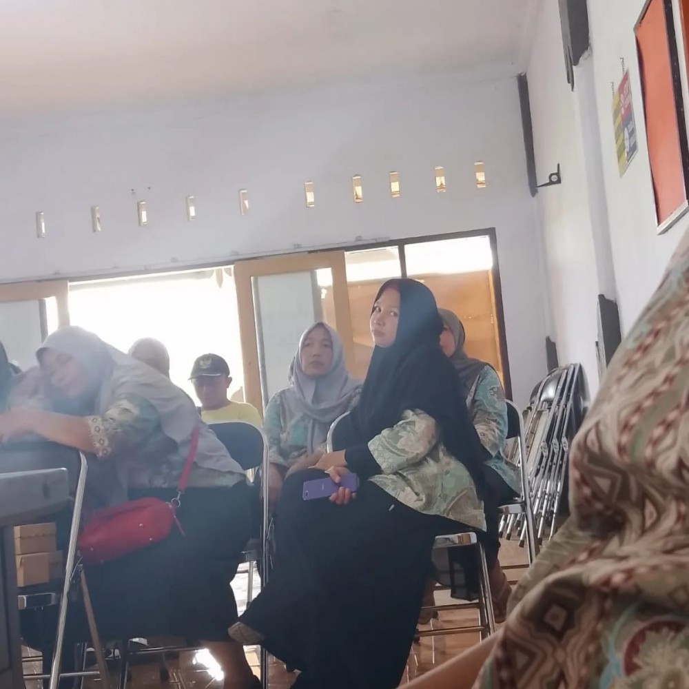 PEMERINTAH DESA SURANADI MENERIMA KONTRIBUSI DARI UNIT USAHA UP2K TP.PKK DESA SURANADI TAHUN 2023