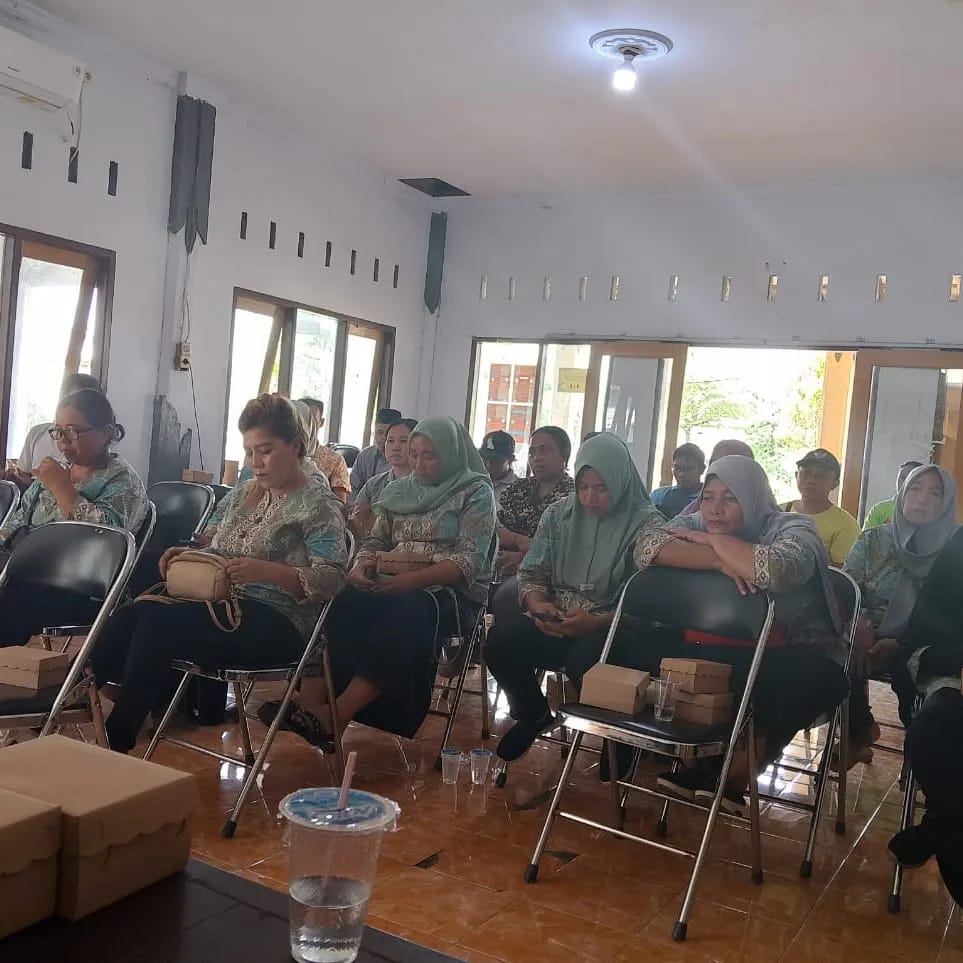 PEMERINTAH DESA SURANADI MENERIMA KONTRIBUSI DARI UNIT USAHA UP2K TP.PKK DESA SURANADI TAHUN 2023