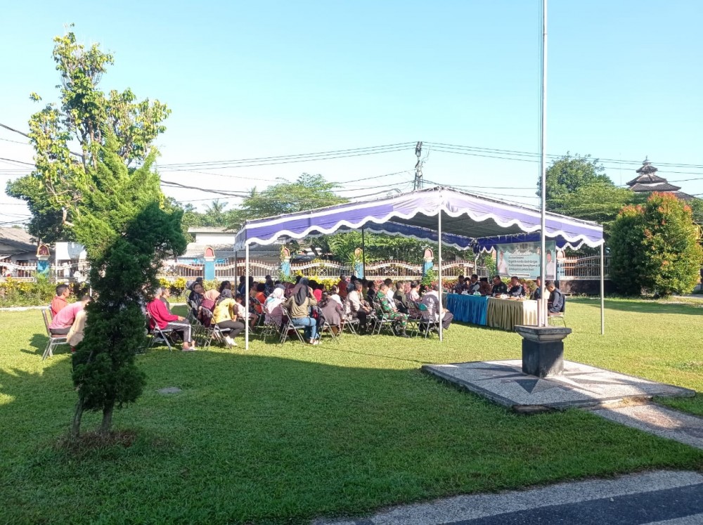 LAUNCHING GERAKAN CEGAH DEMAM BERDARAH DENGAN PEMBERANTASAN SARANG NYAMUK (PSN) SERENTAK DI KANTOR DESA SURANADI